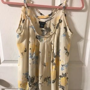 Torrid size 0 flowy blouse